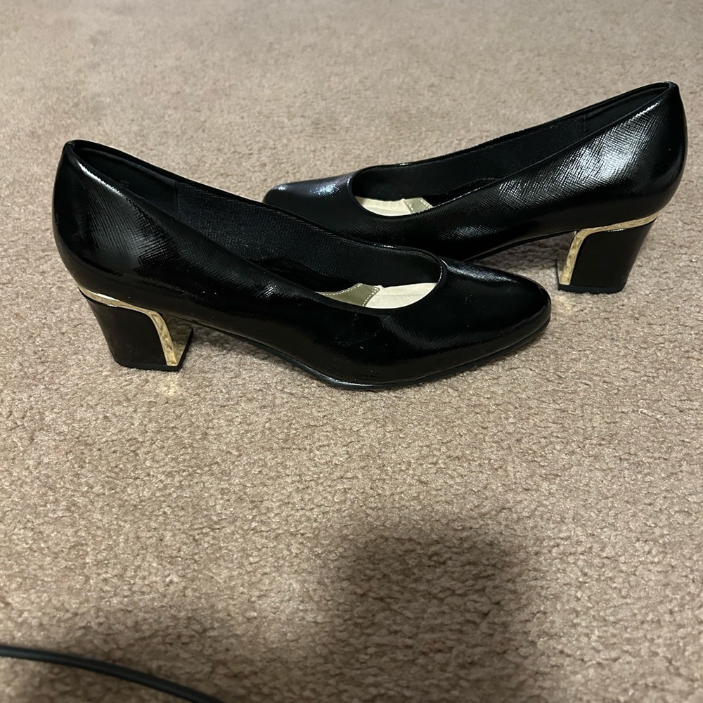Soft style: Deanna shoes